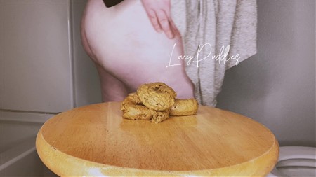 LucyPuddles – Stinky Breakfast ,stinky,LucyPuddles