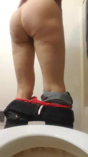 Gurglin Squirts - Extremescat Zarzar 01 - Poo Over Toilet Vol 21! 00000
