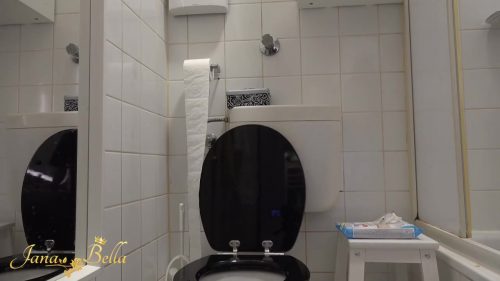JanaBella – Toilet Shit and Piss 00003