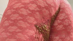 Diarrhea in L7856756756757acy Shorts 00001