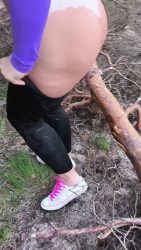 Enjoy Riga Girl_s Juicy Forest Pissing-Copropro.Com- 00002