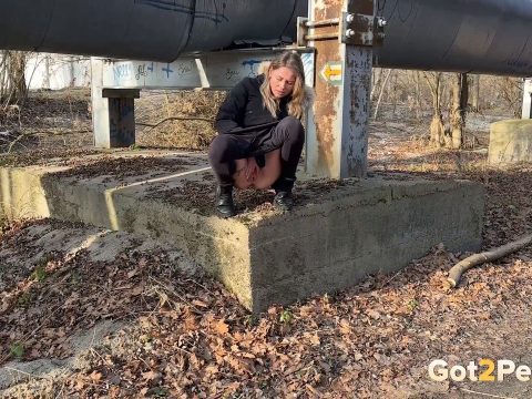 Concrete Pillar – FullHD/65.7 MB