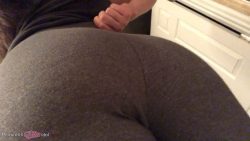 Ellie Idol - Cell Phone Farts In Lockdown-Copropro.Com- 00002